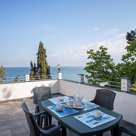 Апартаменти Alba Marina Сан-Лоренцо-аль-Маре Екстер'єр фото